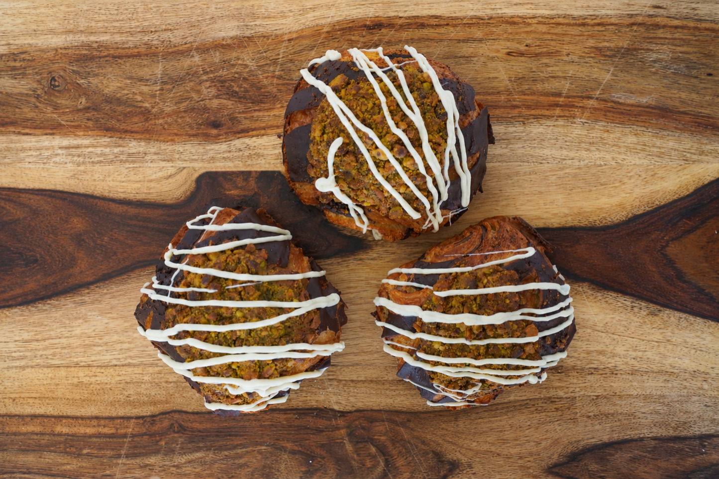 Croissant, chocolate pistachio